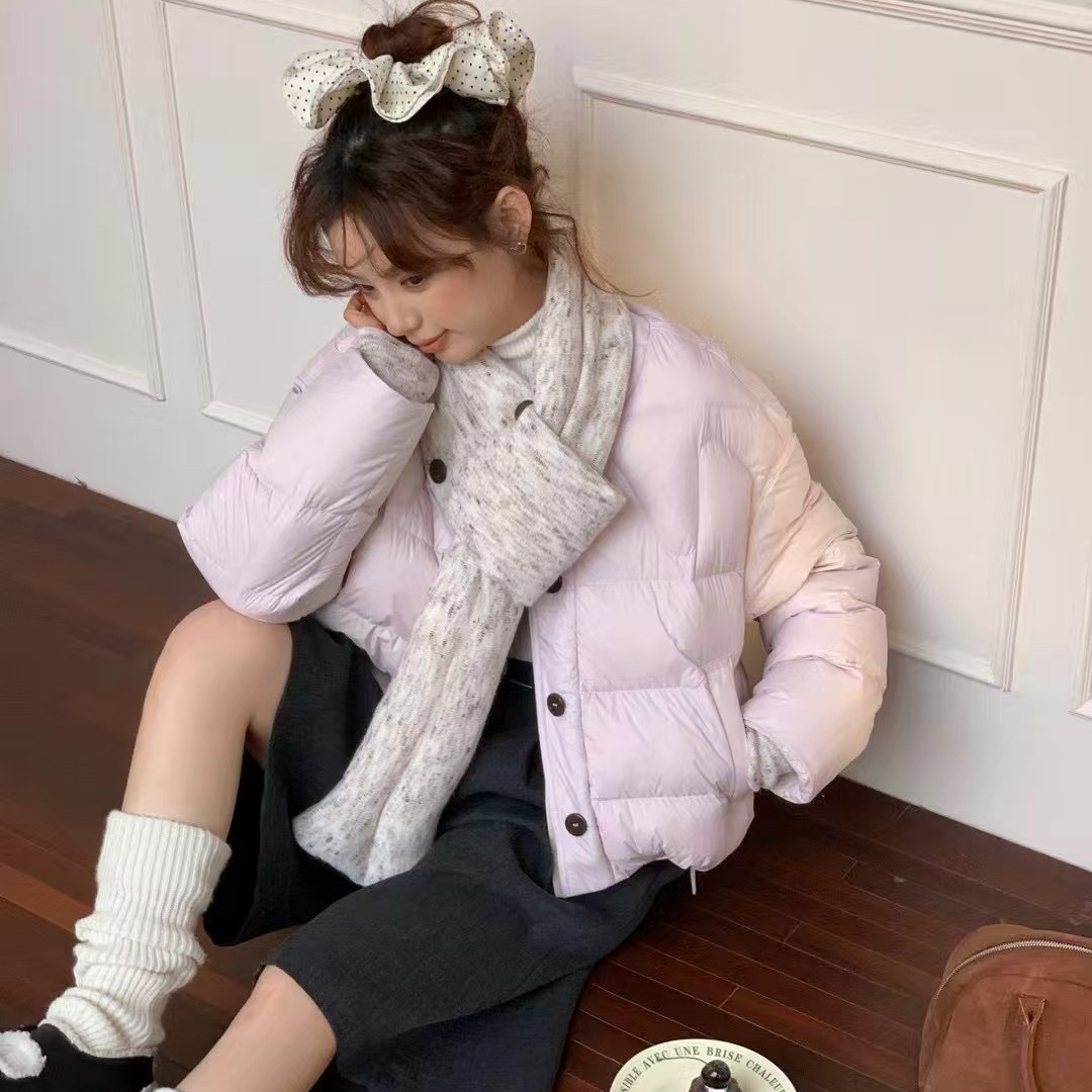静茹泡芙圆领设计简约优雅气质保暖羽绒服外套(配围巾)YS1-8807