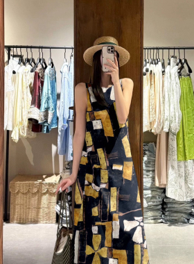 静茹年夏上新轻奢气质别致印花背心连衣裙（含30真丝）YS3-DX0