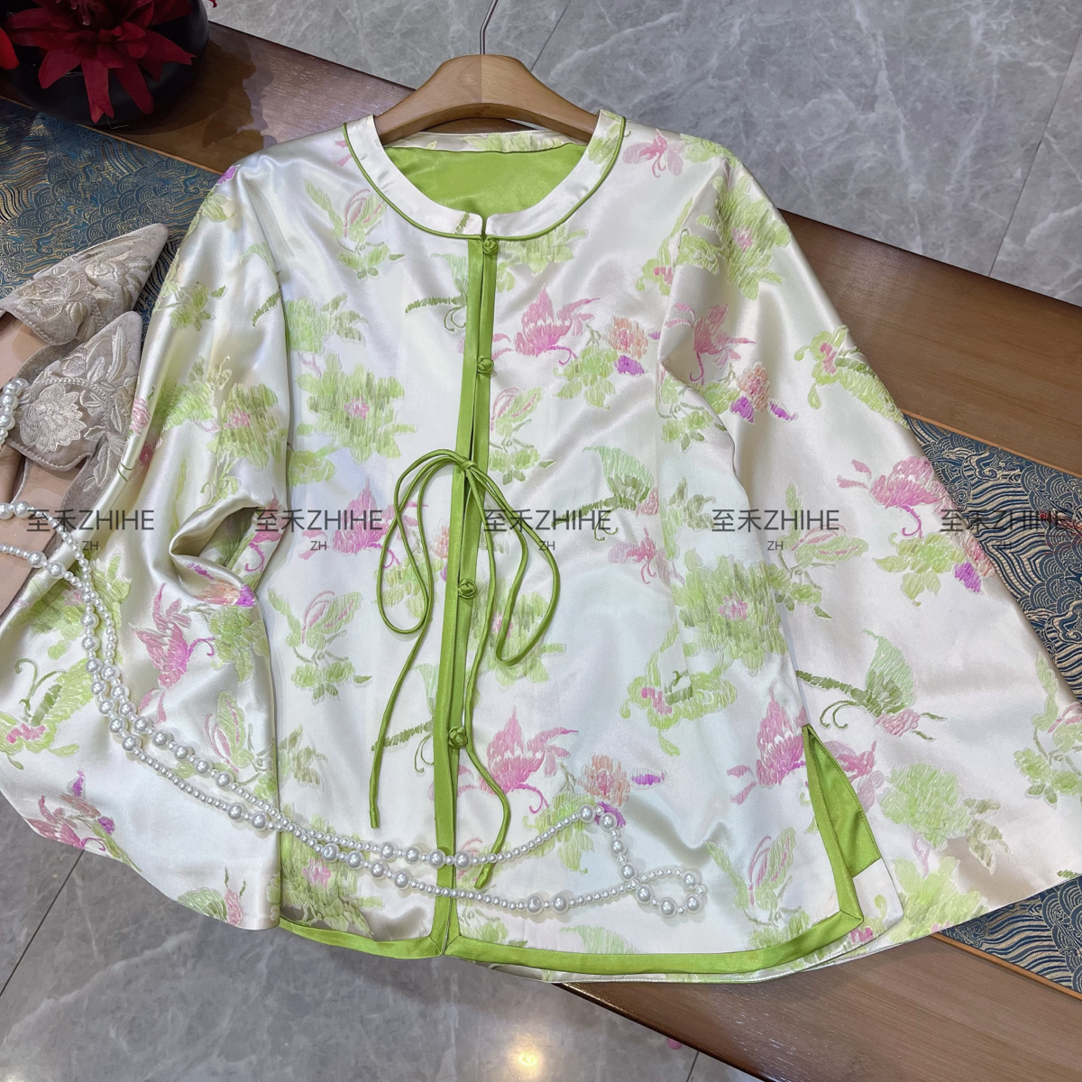 静茹新中式蝶恋花真丝冠乐绉爆款短外套（含45真丝）YS3-t01