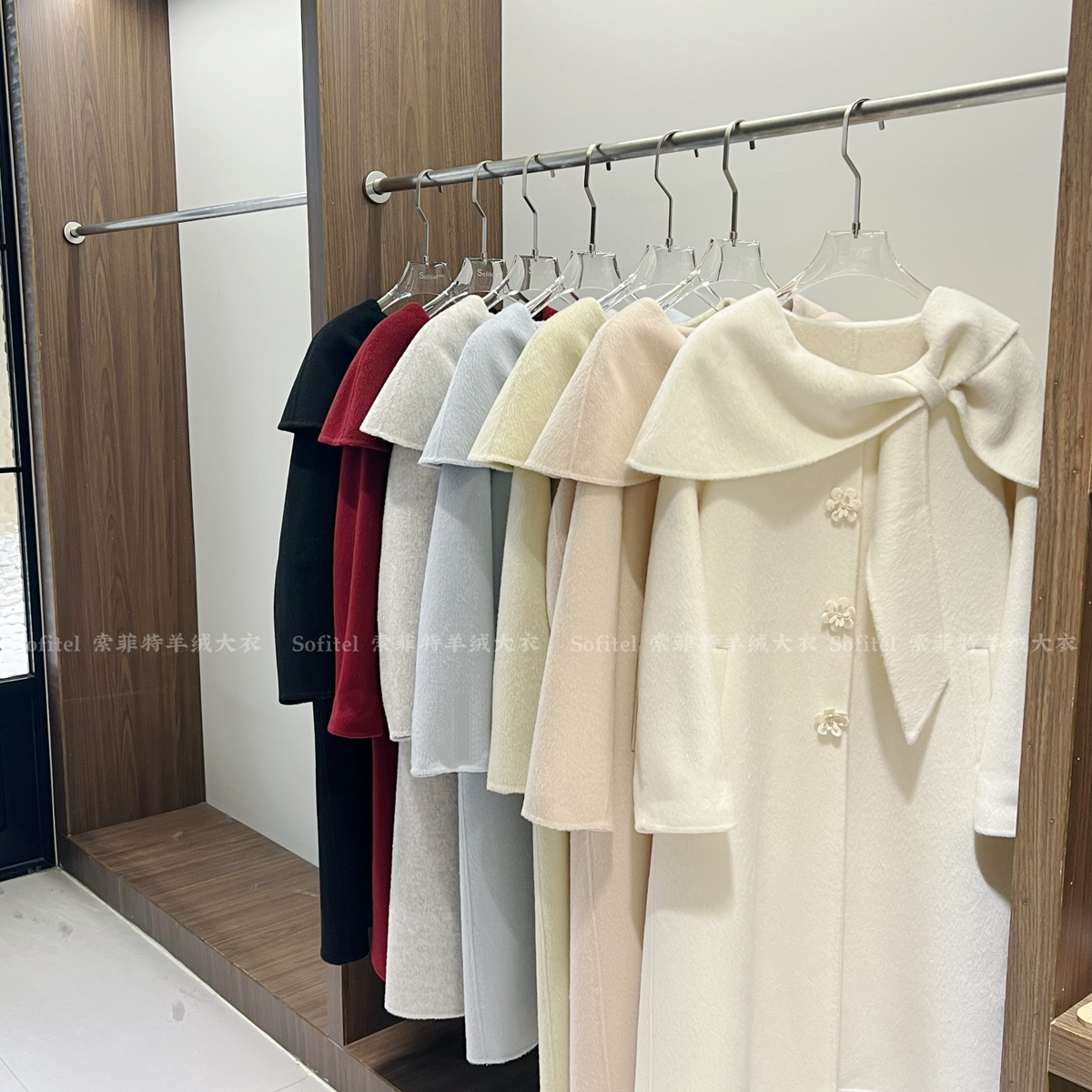 静茹金甜美减龄花朵装饰羊毛外套（含100羊毛）YS1-250