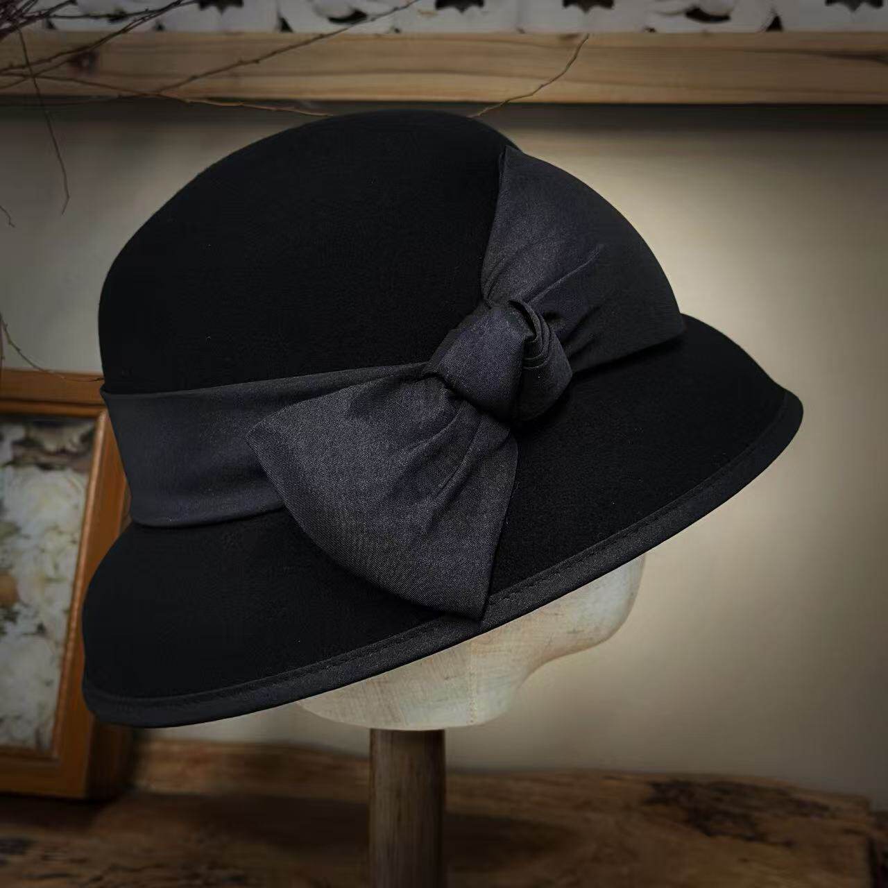 零点兰花秋冬法式蝴蝶结赫本羊毛帽子女优雅圆顶气质复古毛呢礼帽