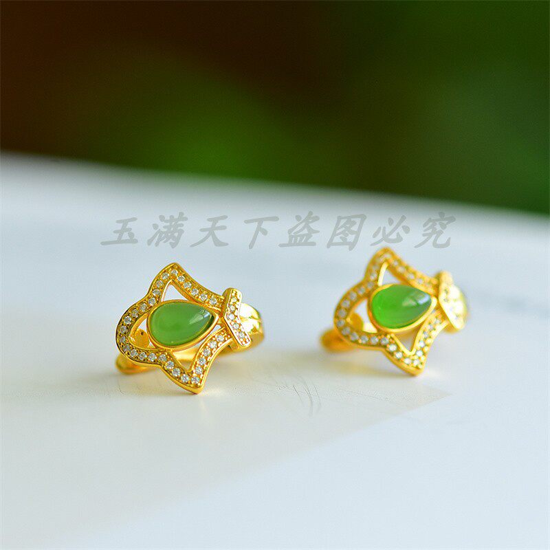 新疆天然和田玉碧玉925银时尚耳扣女款玉石镶嵌水滴形耳钉耳坠