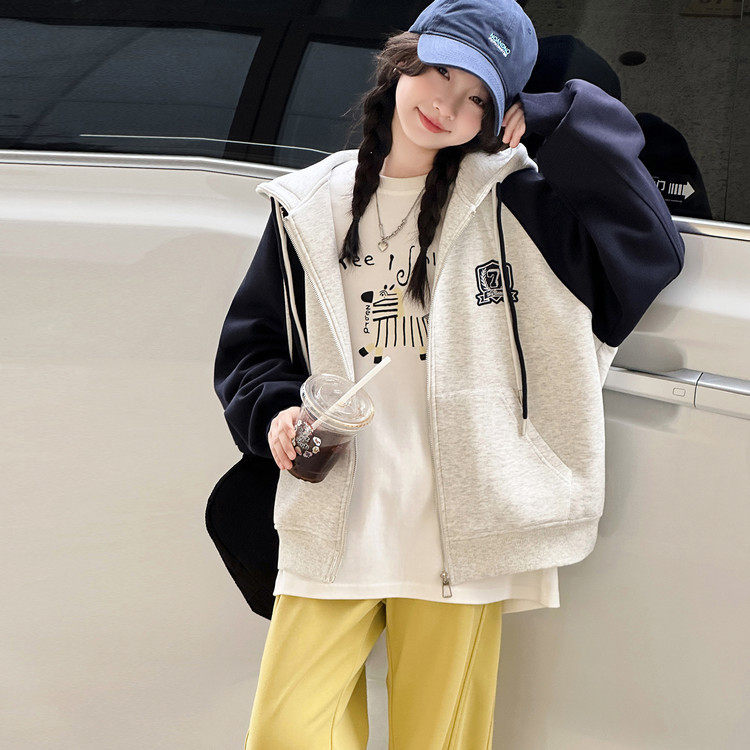 2026新款春装中大童小女孩女童洋气连帽拉链衫开衫卫衣外套上衣