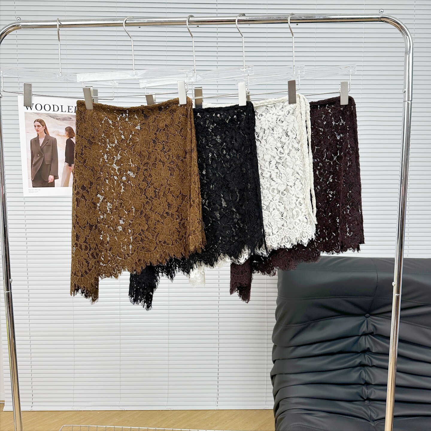 植绒睫毛蕾丝屁帘一片式系带A字遮跨外搭不规则叠穿微透半身裙女