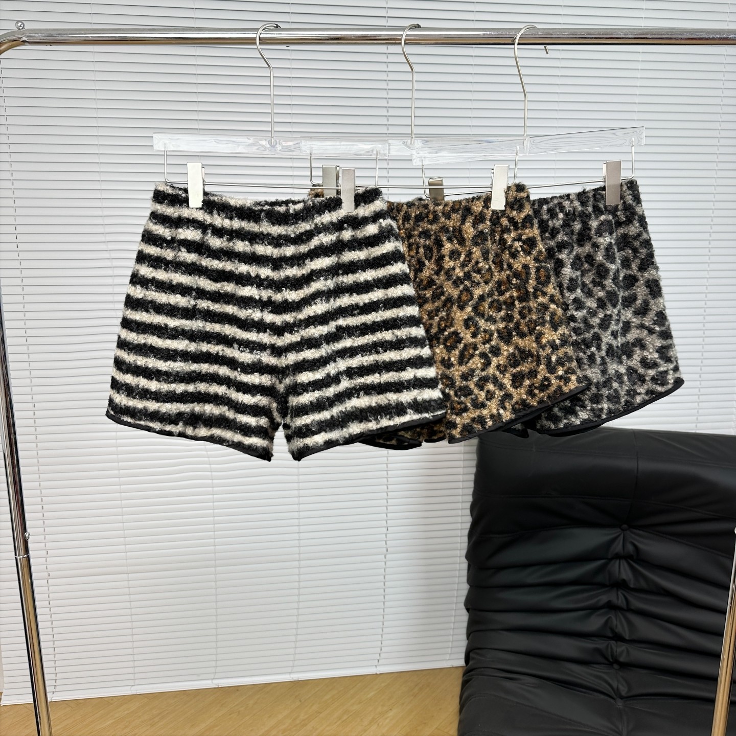 费尔岛秋冬新款加厚条纹豹纹圈圈呢子高腰阔腿松紧腰短裤宽松女,女装/女士精品,短裤,淘宝优惠券,粉丝福利购,淘宝优惠卷