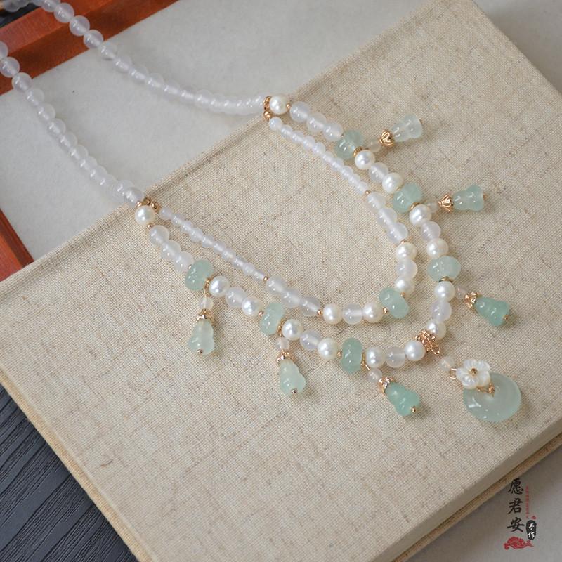 古风坦领新款套装项圈珍珠