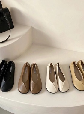 CHIC 2022 new arriv ：春款新款 复古经典软Q皮奶茶色平底单鞋