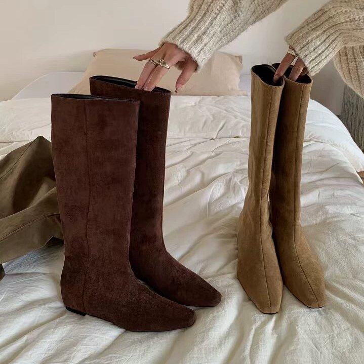 UNIDSN雅丹风西部牛仔长靴女复古绒面尖头大筒围显瘦内增高骑士靴