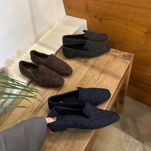 女 秋冬加绒保暖通勤单鞋 MUZI经典 老钱风毛绒方头深口一脚蹬乐福鞋