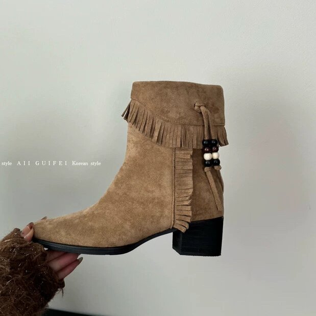 AII GUIFEI韩版尖头粗跟瘦瘦靴女2025秋季新款流苏设计短筒踝靴