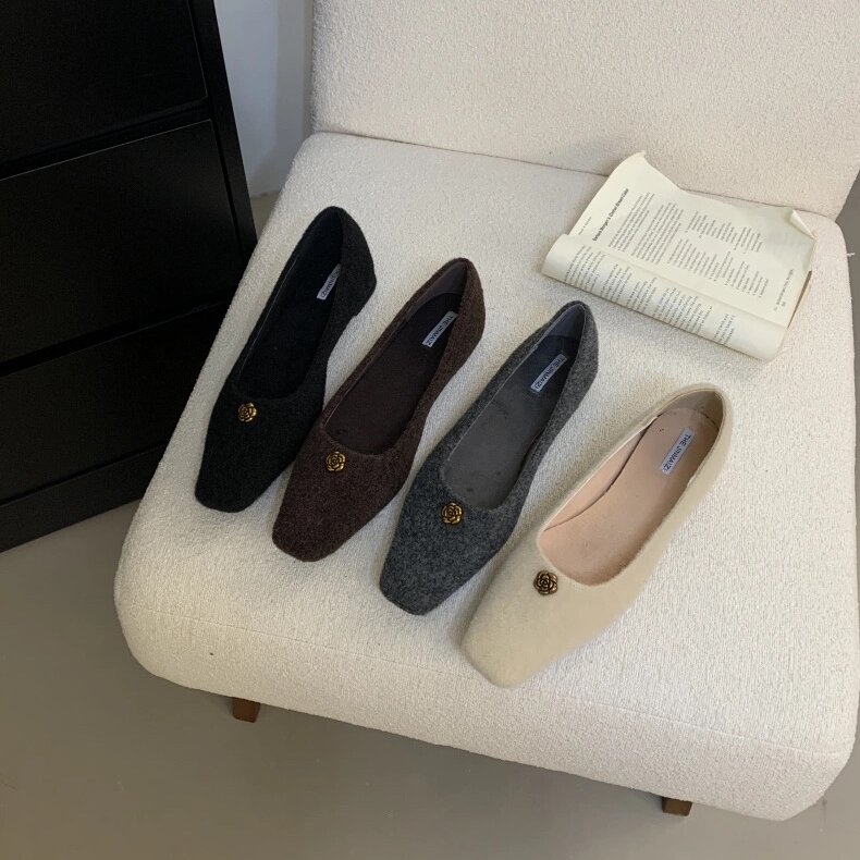 THEJINMAIZI小香风茶花扣毛呢玛丽珍鞋法式方头加绒粗跟单鞋女