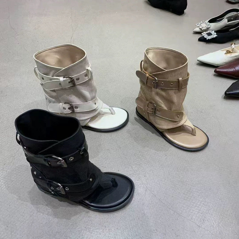 ALILOVERS 韩版皮带扣凉靴女夏季短筒夹趾机车风百搭靴子磨砂皮