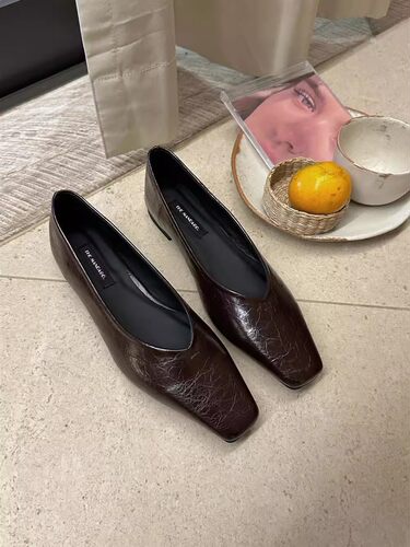 低跟单鞋韩版高级感百搭小皮鞋