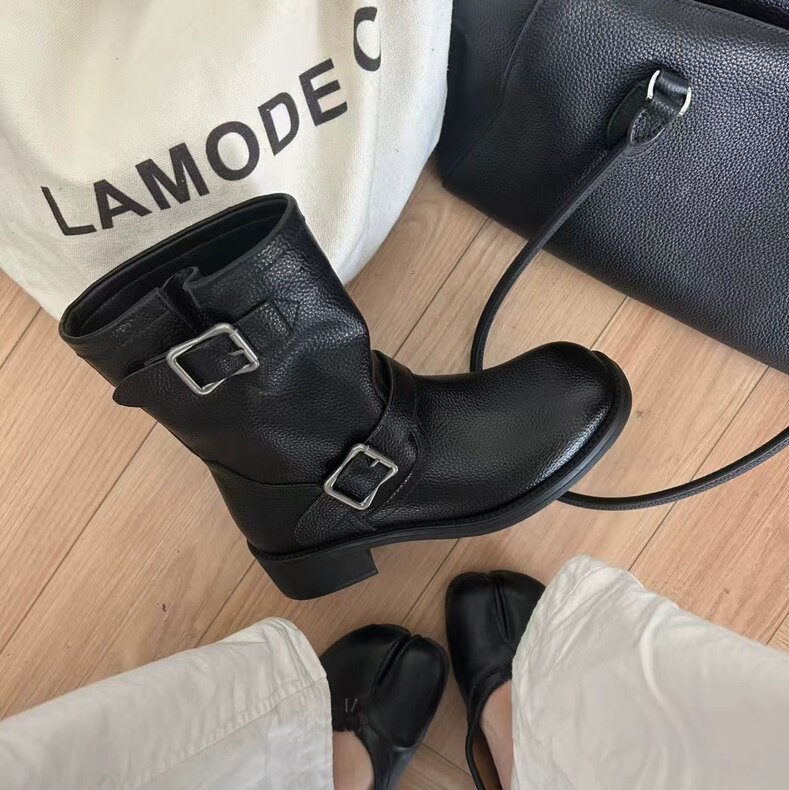 Lamode韩版真皮方头双皮带扣套筒马丁靴女ins风帅气百搭显瘦短靴