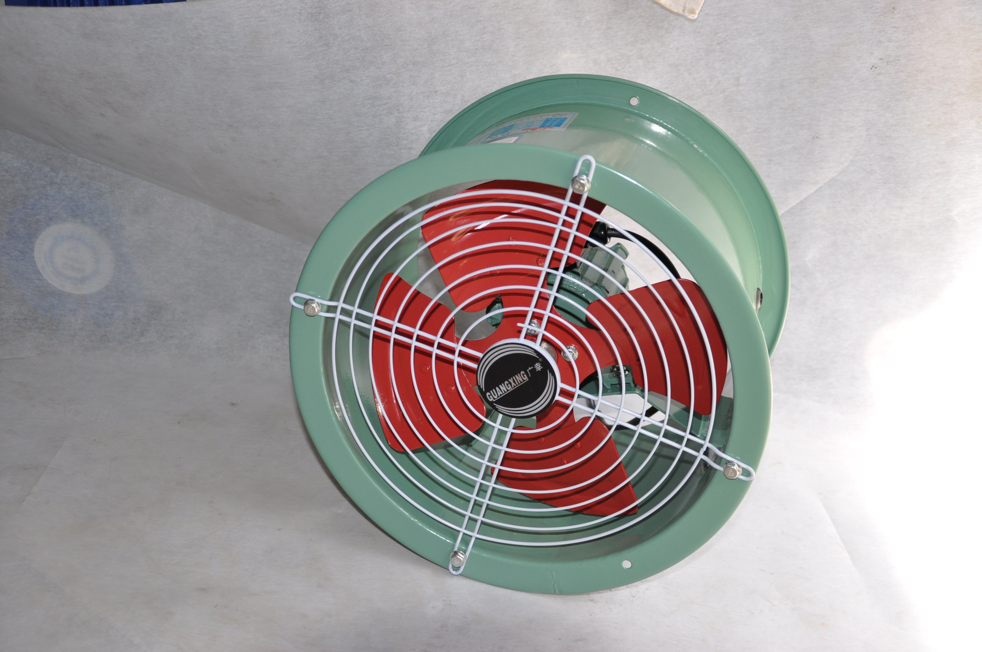 定制上海广幸sf轴流风机岗位固定管道式工业强力通机风220v排风扇