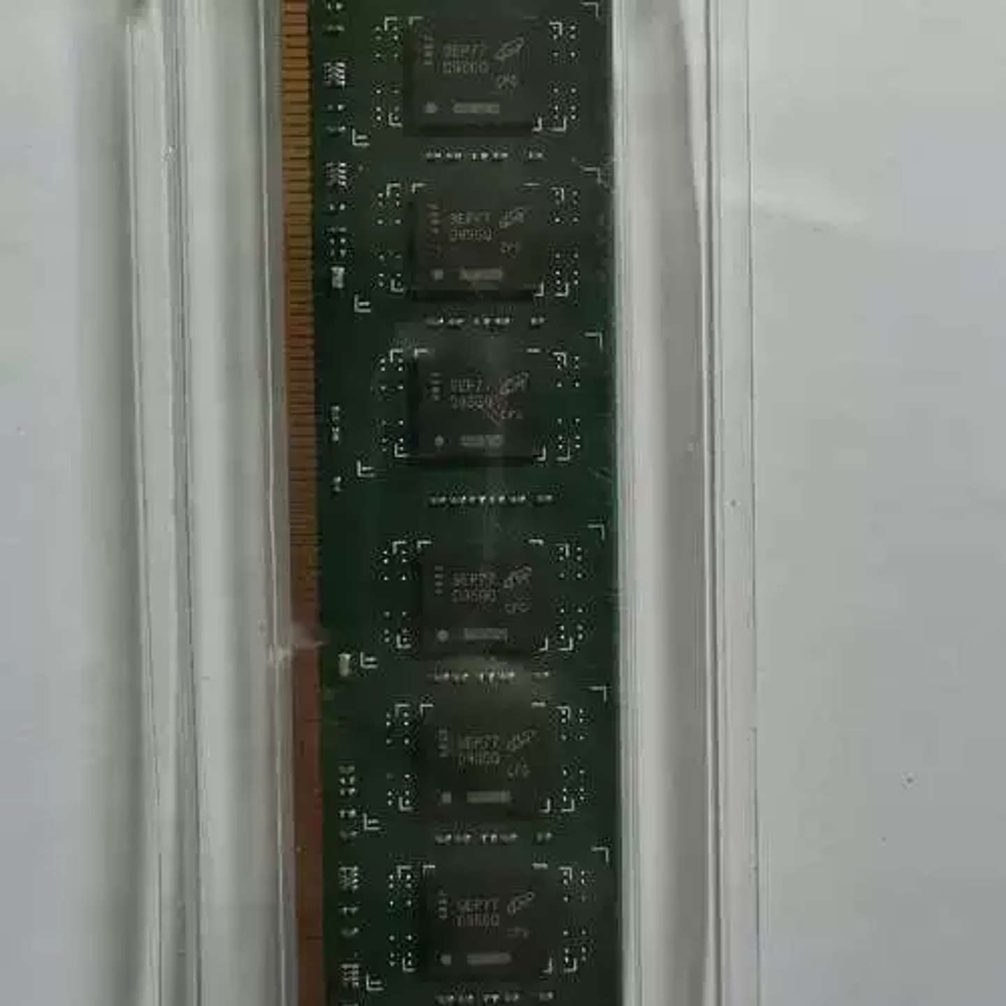 议价英睿达8G DDR3L-1600