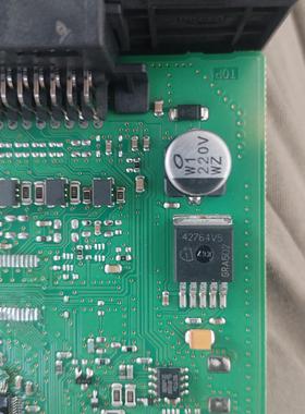 42764V5 TLE42764V5 汽车仪表大众网关电脑板5V电源稳压管TO263