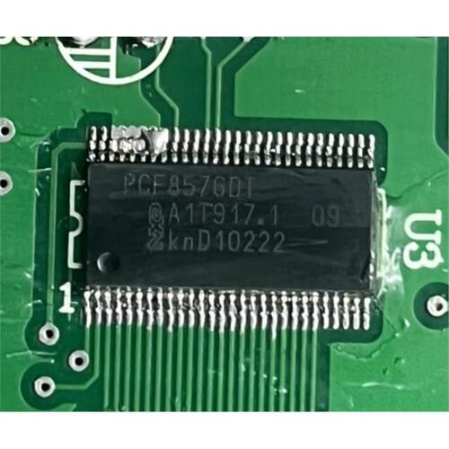 PCF8576DT SOP-56 显示器驱动器汽车电脑板易损IC