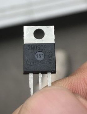 2N0605   汽车电脑板插脚三极管TO220
