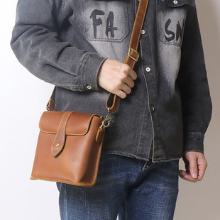 新款牛皮包包复古疯马皮男士单肩包休闲简约斜挎包真皮男款小挎包