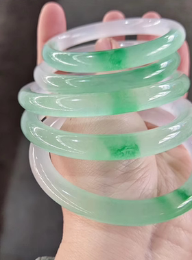 特价独龙玉手镯高冰种翡翠色绿色飘花细圆条点翠阳绿石英岩玉镯子