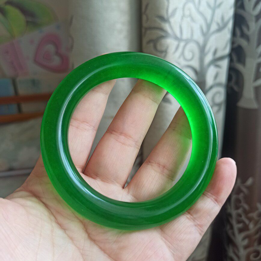 天然水沫玉手镯胖圆镯高冰种帝王绿色翡翠满绿阳绿色石英岩玉镯子