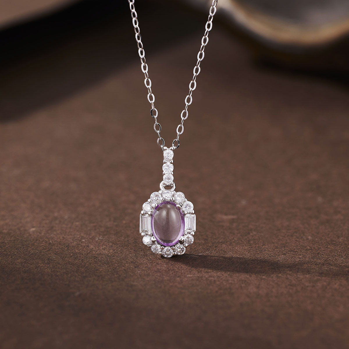 s925纯银首饰时尚新款镶钻蛋面天然紫水晶项链潮吊坠气质锁骨链女