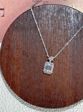 s925纯银新款镶钻方形香水瓶吊坠项链女精致闪耀锆石高级感锁骨链