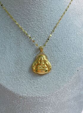 S925纯银镀黄金色新款金佛大肚佛公吊坠项链镶钻弥勒佛锁骨链细链