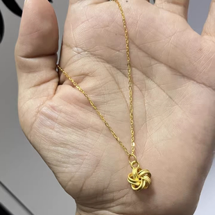黄金包银首饰品项链女黄金色花意五角星小吊坠中国结同心结锁骨链