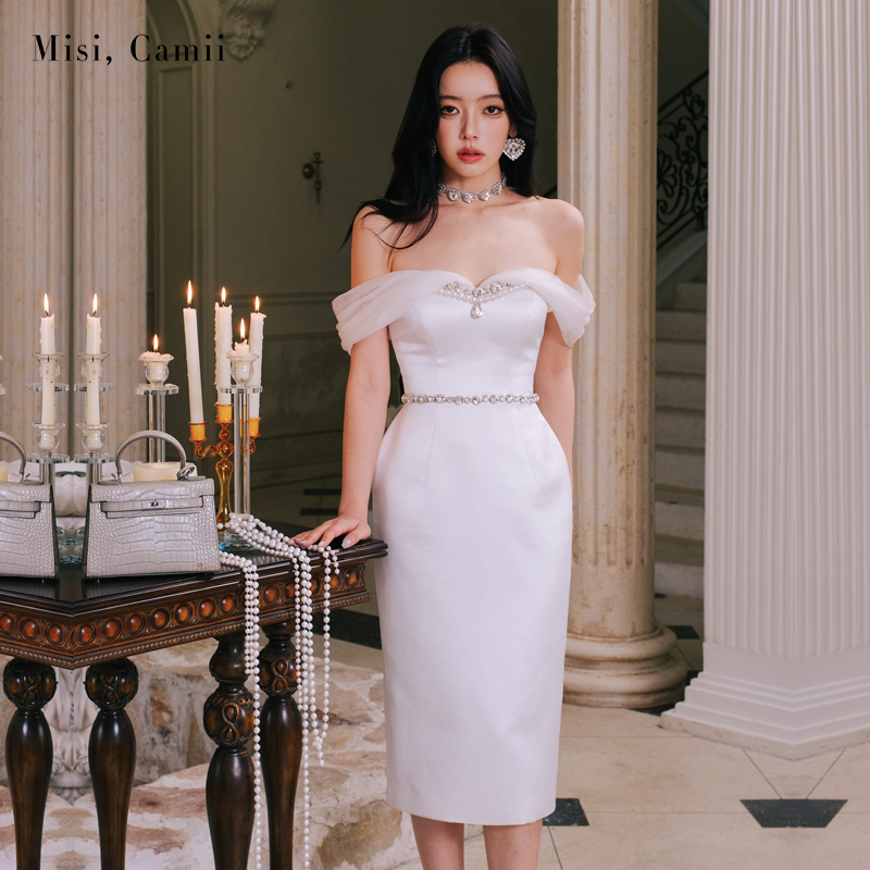 Misi.Camii珍珠钻链露肩缎面礼服