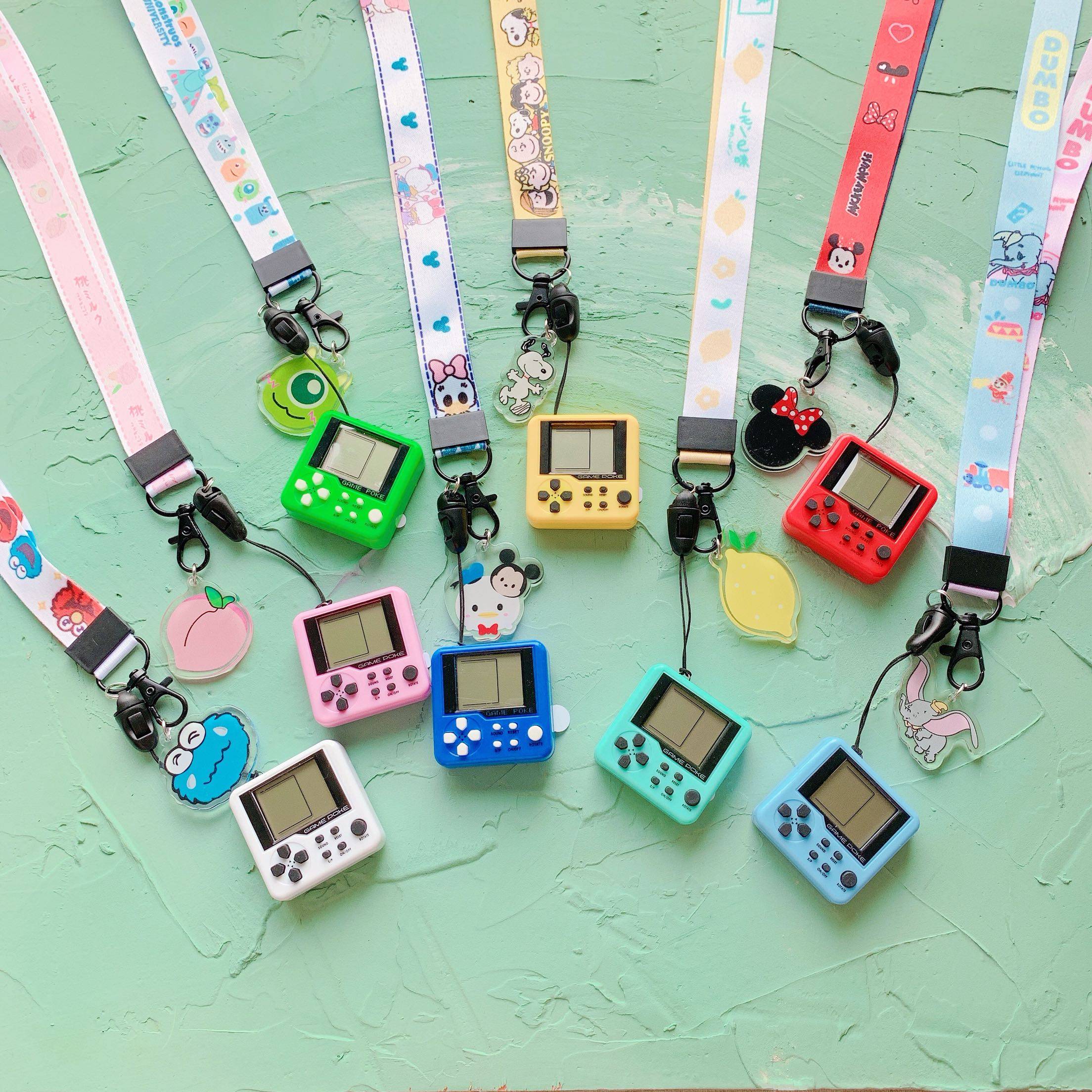 包邮游戏机挂脖迷你方块 童年回忆创意俄罗斯胸牌挂脖挂绳80后90