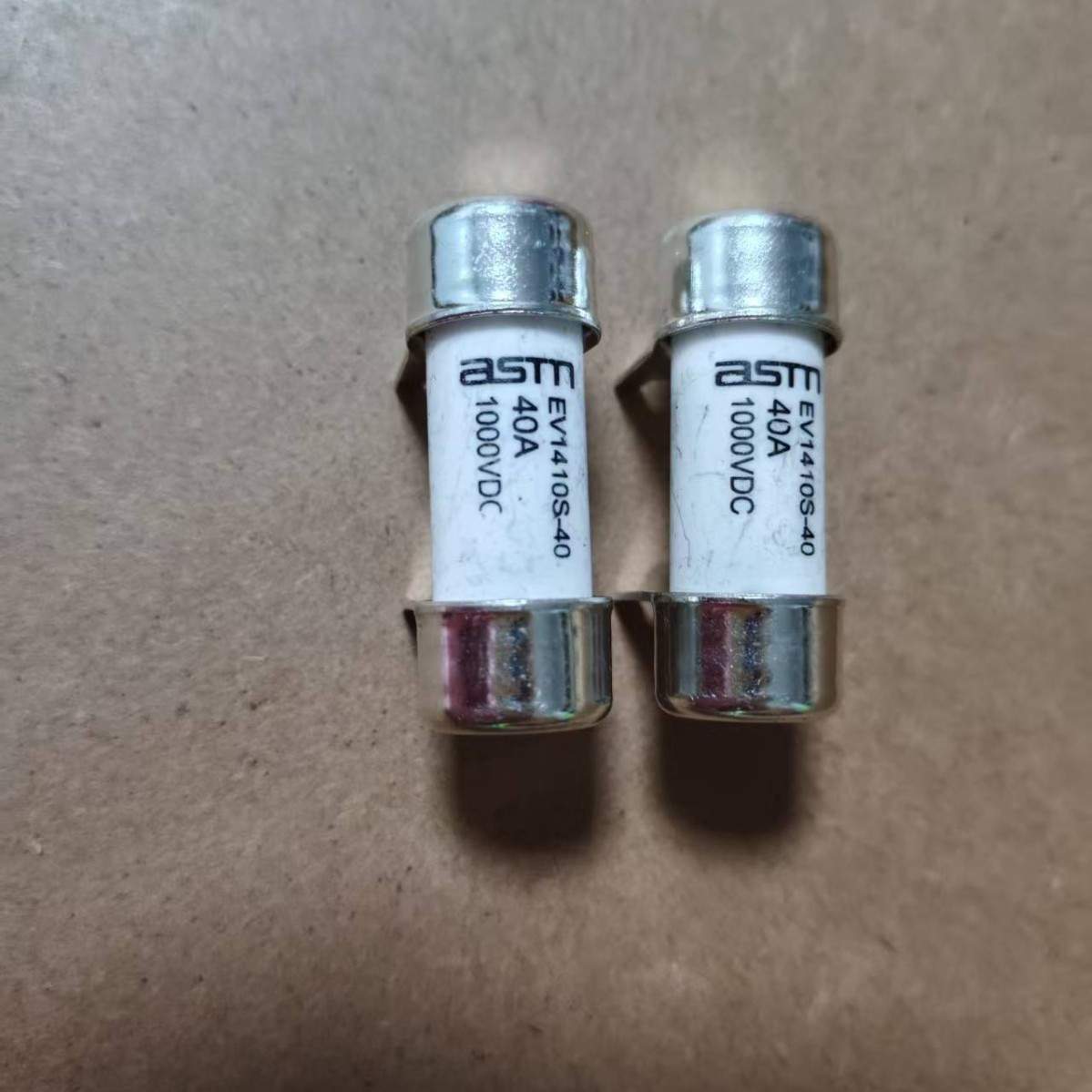 EV1410S-xx?YY Series  用于纯电动汽车,混合动力汽车以及电池储