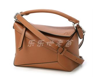 LOEWE 单肩手提2用女士牛皮包 PUZZLE SMALL a510p60 日本代购