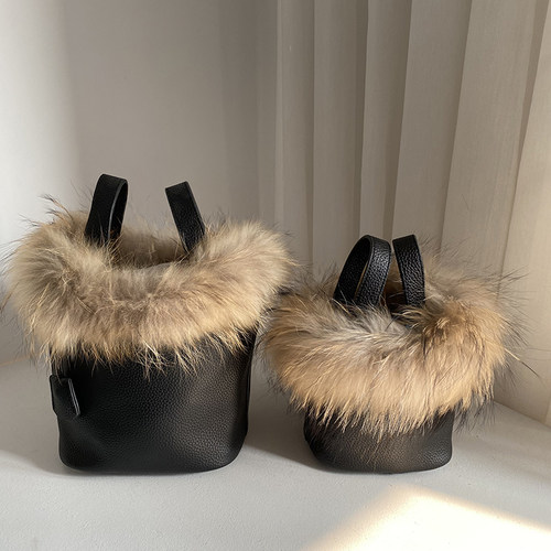 毛毛包真皮草貉子毛水桶手拎包