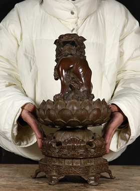 纯铜佛前莲花坐狮薰炉紫铜