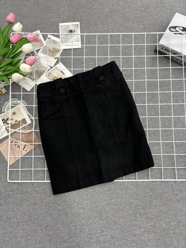 高端时尚简约百搭高腰显瘦呢料半身裙女设计感宽松显瘦减龄裙子