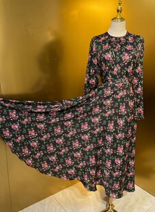 欧美D家同款 连衣裙高端 黑底小玫瑰束花真丝19姆米双乔太阳摆长袖