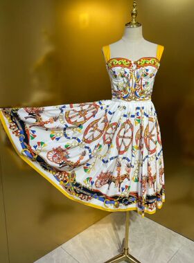 欧美女神D家同款定位马车彩花紧身胸杯棉布吊带连衣裙 高品质