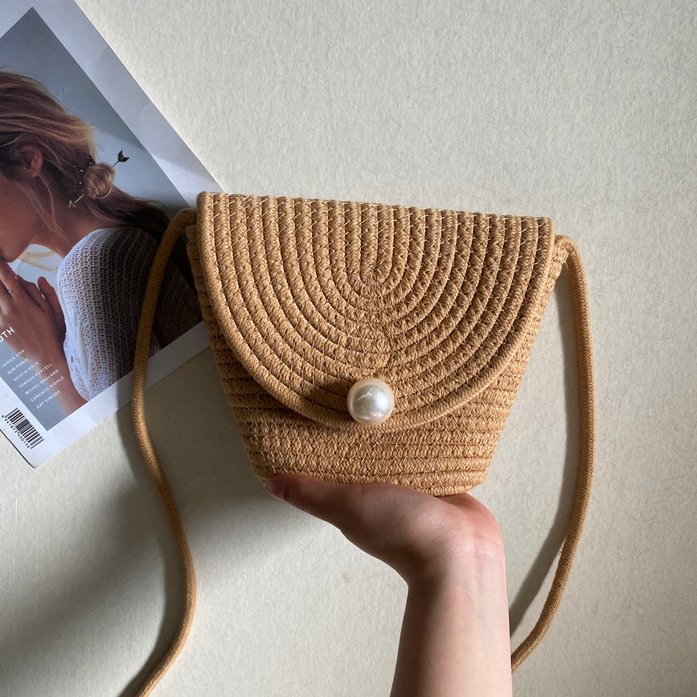 百搭斜挎编织小包沙滩ins草编