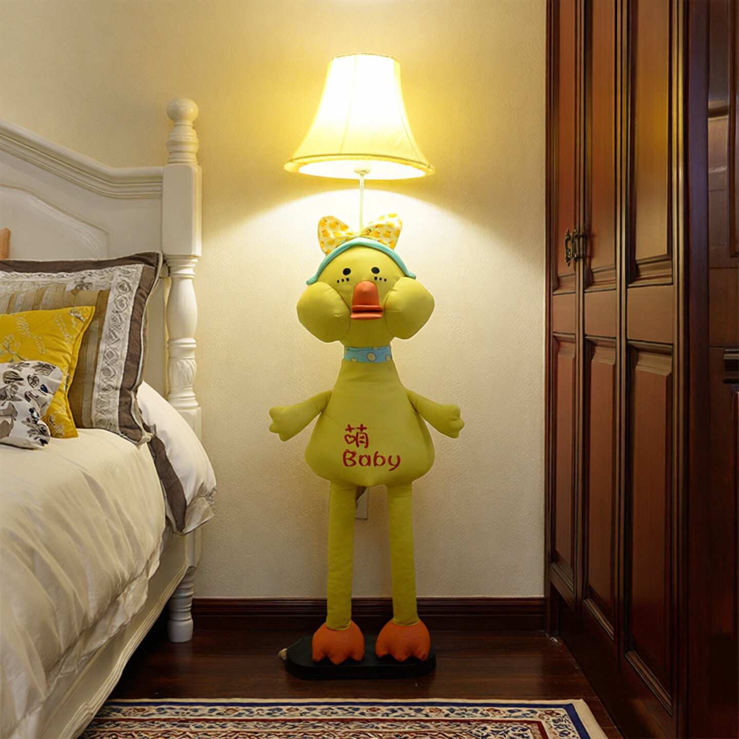 可爱小黄鸭动漫卡通公仔落地灯男孩女孩儿童房卧室床头创意装饰灯