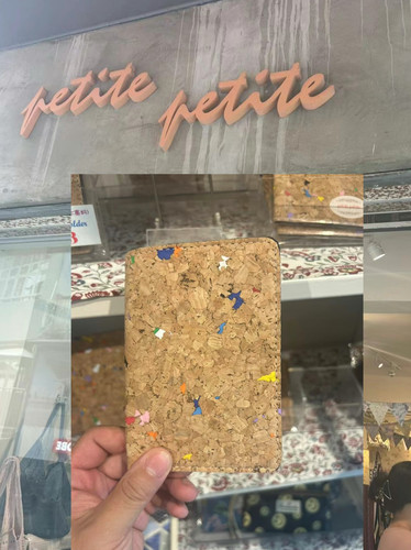 香港Petite护照夹套挂件卡帆布包公交IC卡位卡保护套新款钱包