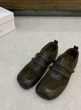 PU皮玛丽珍魔术贴软底加绒单鞋