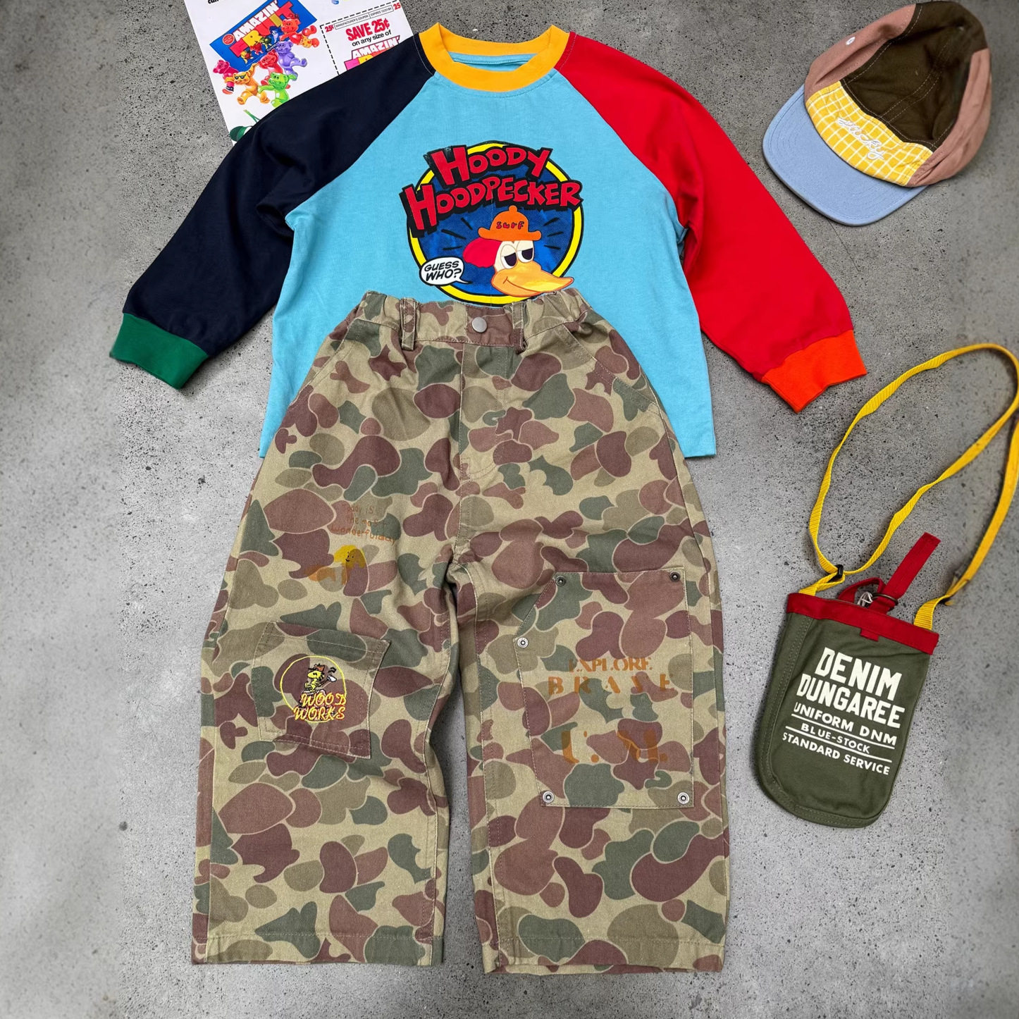 韩系新童装2026春款儿童刺绣印花做旧迷彩工装裤男女童纯棉直筒裤