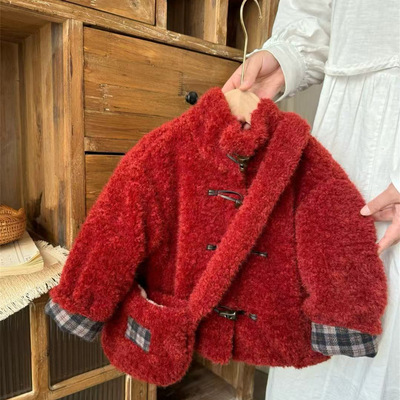 韩系冬2025韩系女童新款年服毛毛衣外套颗粒绒羊角扣洋气拼接外套