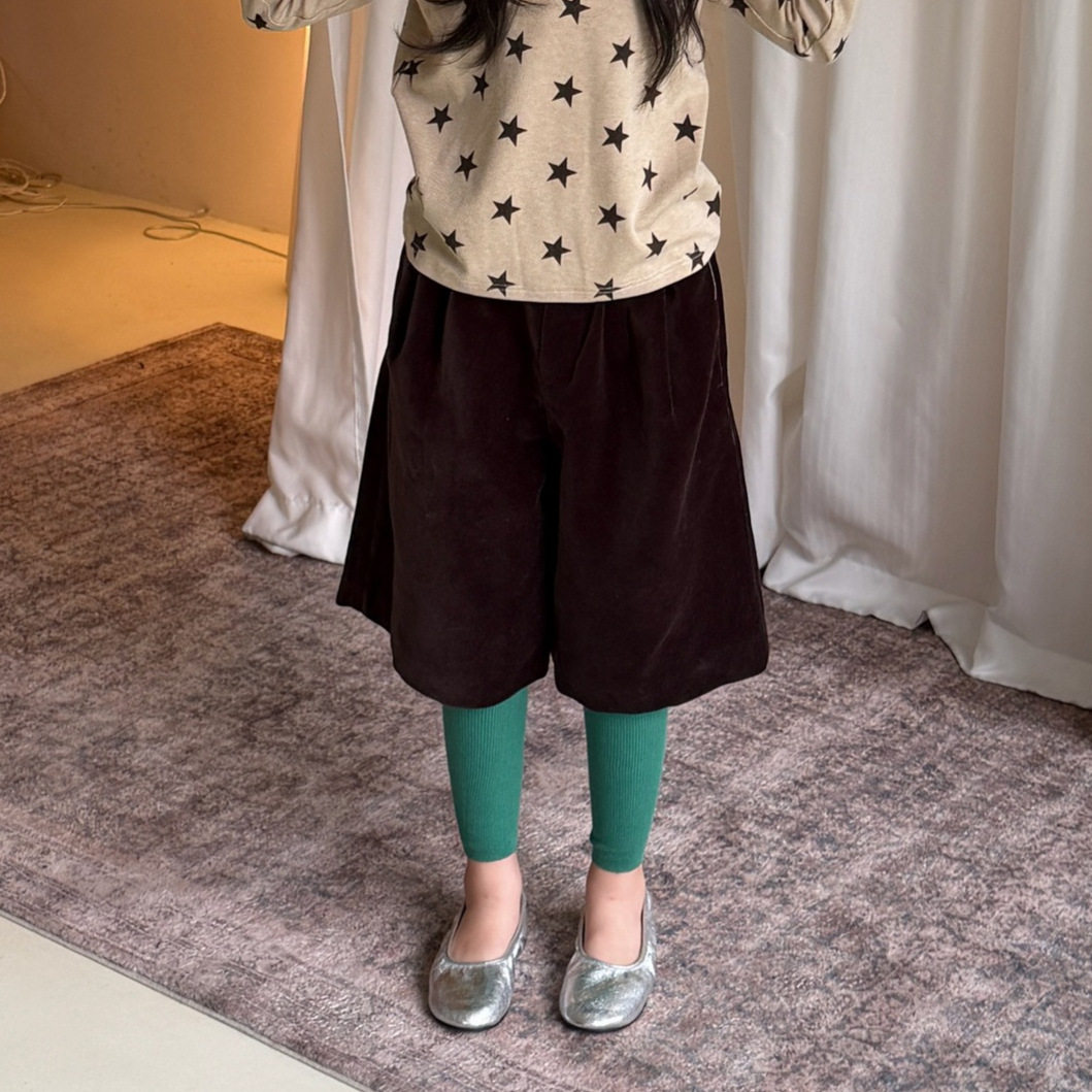 韩系女童2026年冬款条绒中裤复古灯芯绒女童打褶休闲阔腿中裤子潮