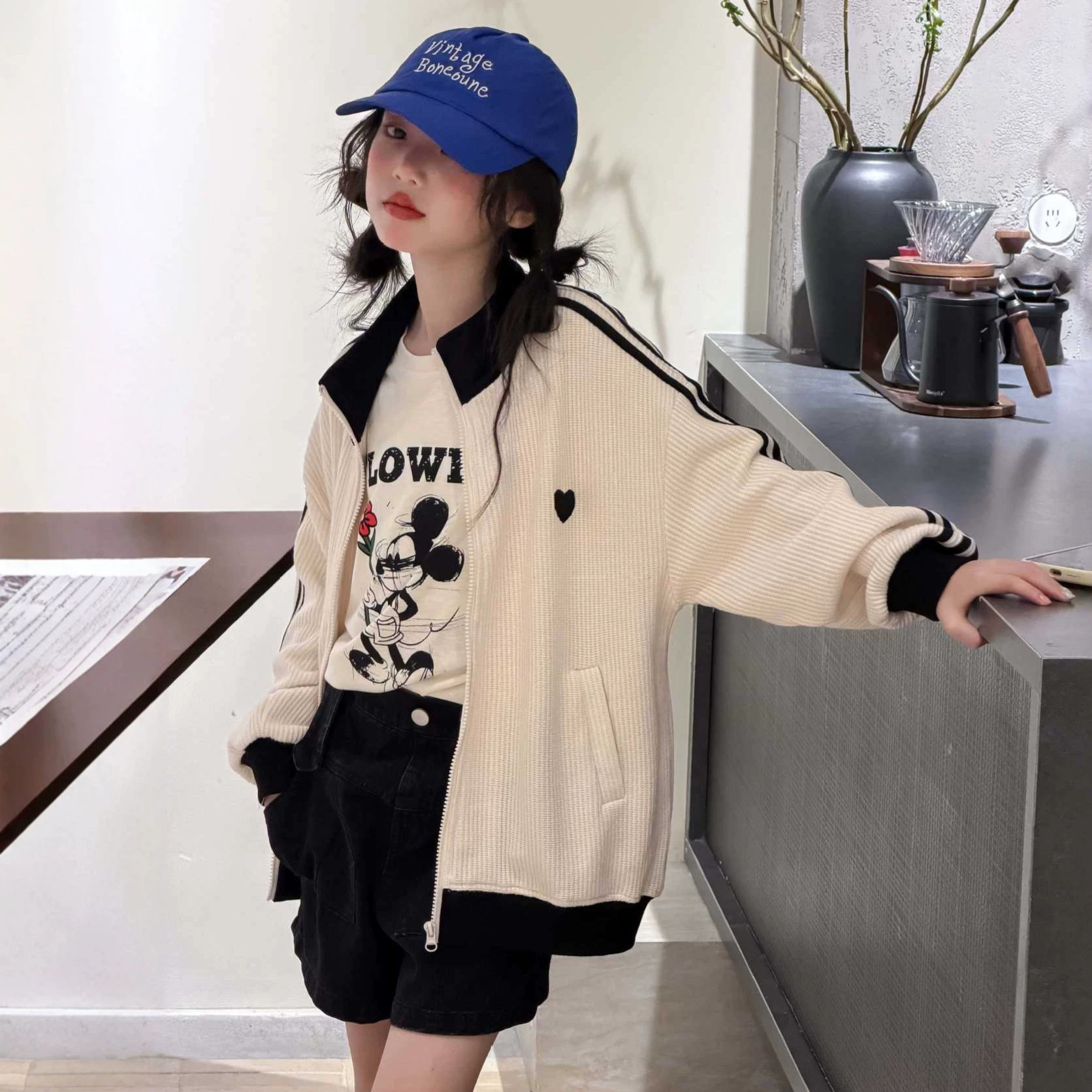 三条纹刺绣立领开衫卫衣外套夹克2026秋季新款男女童休闲上衣开衫