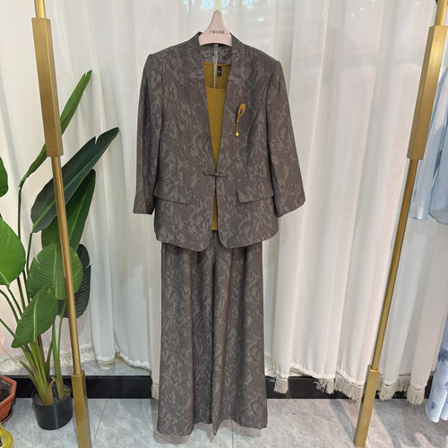 26T102套裤女西服上衣背心裤子