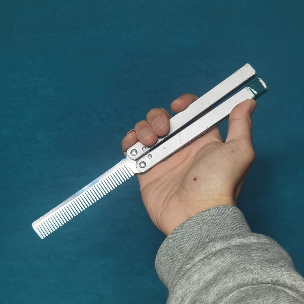 一个人玩花式蝴蝶梳子新手入门帅气炸街 安全练习款训练王者,家庭/个人清洁工具,梳子/化妆梳/按摩梳,淘宝优惠券,粉丝福利购,淘宝优惠卷