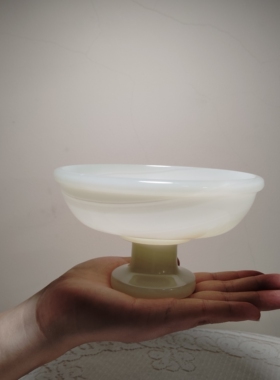 新中式中古风样板间客厅装饰马摆件玉石果盘葡萄珊瑚茶几桌面软装